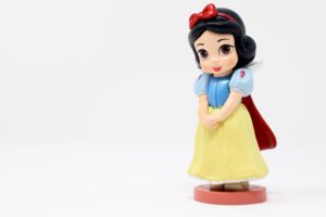 Disney guess the quote game showing a snow white figurine